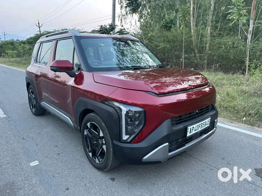 Kia Syros 2025 Petrol 7817 Km Driven