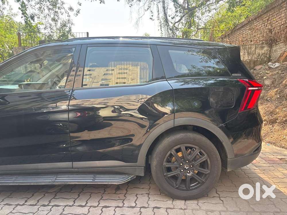 Mahindra Xuv700 2024