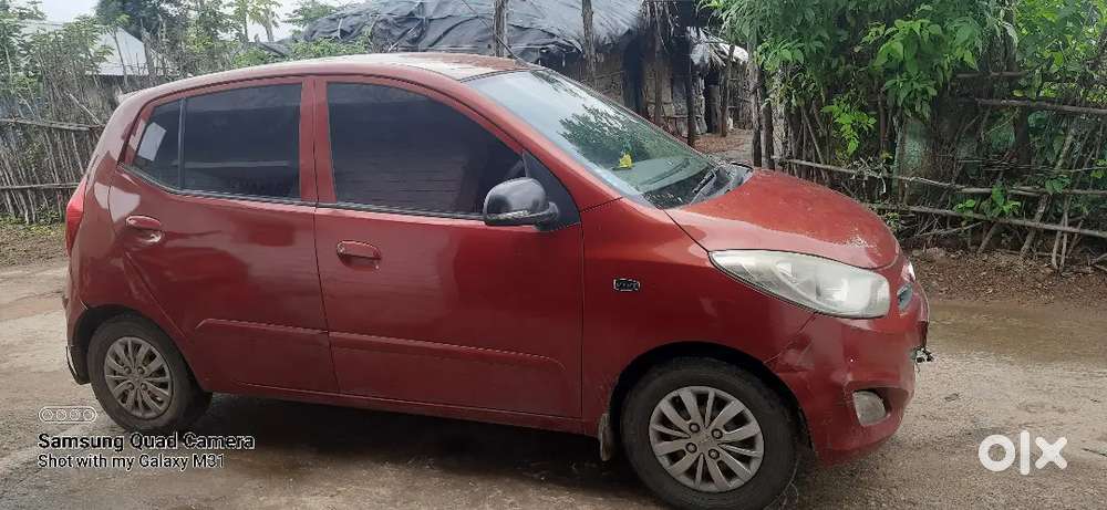 Hyundai I10 Sportz Petrol 2013