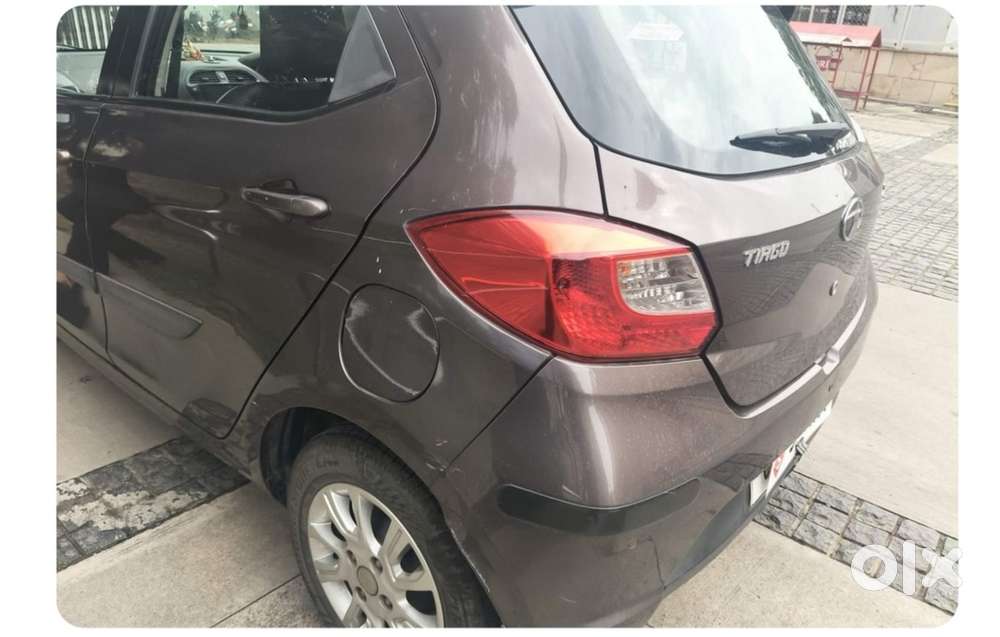 Tata Tiago Petrol 2017 - Automatic - Single Hand Driven By Lady
