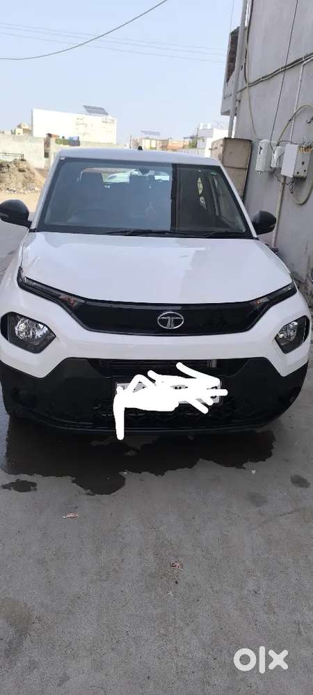 Tata Punch 2022 Petrol 28500 Km Driven...one Handed Driven..