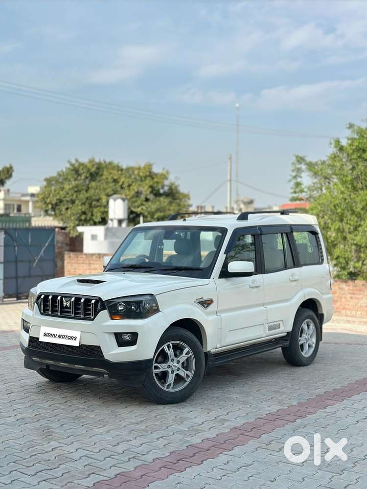 Mahindra Scorpio 2016 Diesel Well Maintained