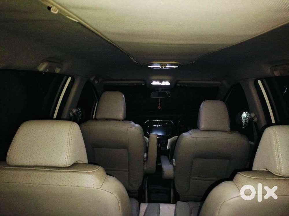 Mahindra Marazzo Diesel 2019