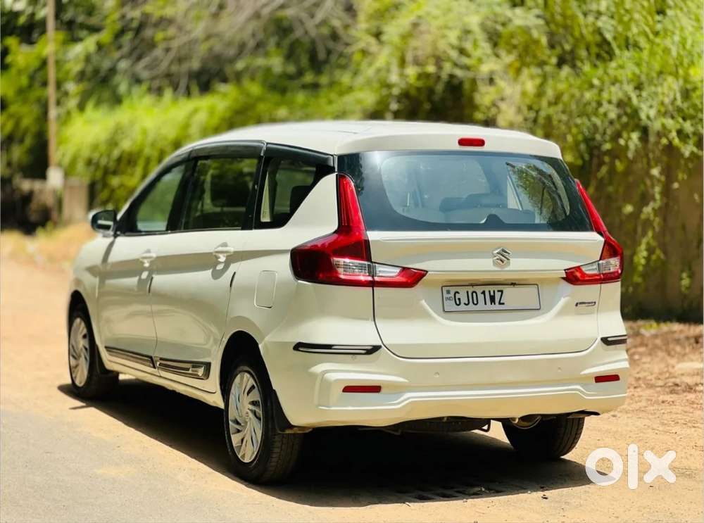 Maruti Suzuki Ertiga 1.5 Vxi, 2022, Petrol