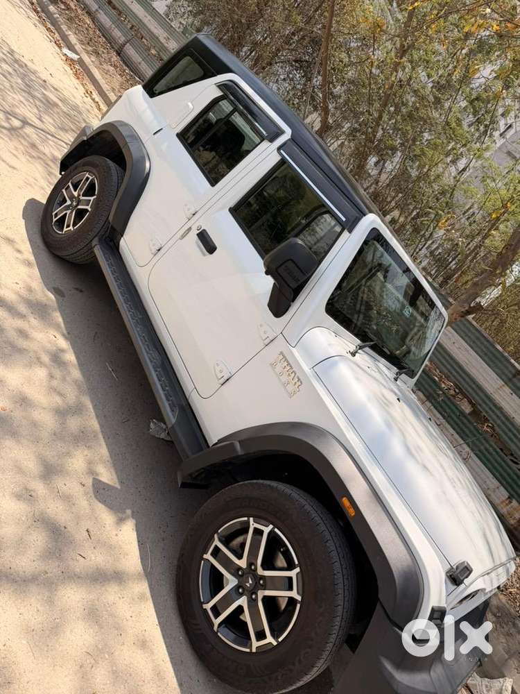 Mahindra Thar Roxx 2025