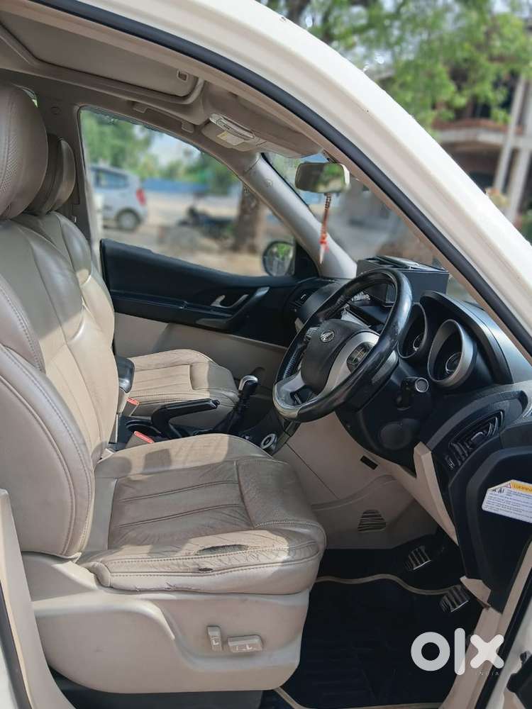 Mahindra Xuv500 2017 Year