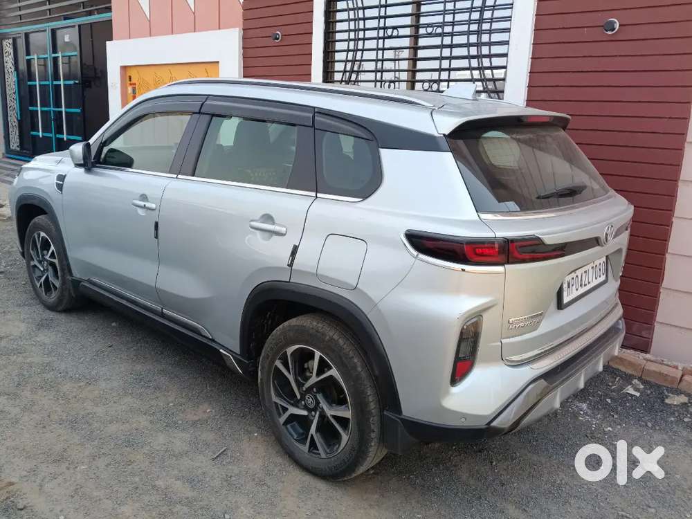 Toyota Urban Cruiser Hyryder 2023 Petrol 40000 Km Driven