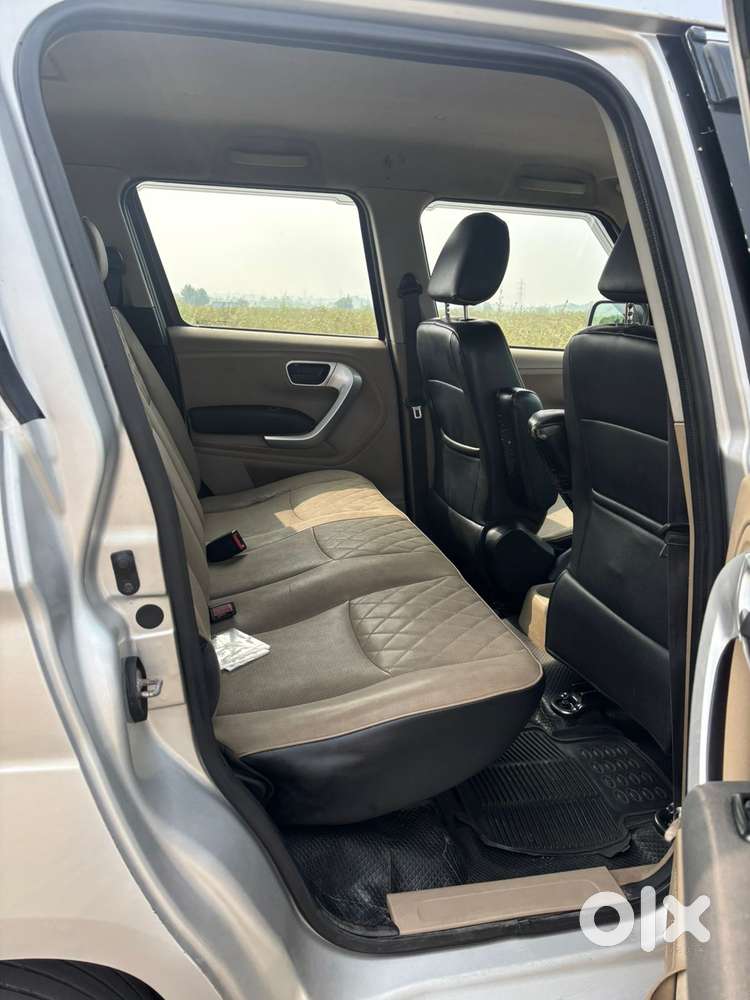 Mahindra Tuv 300 Plus P8, 2019, Diesel