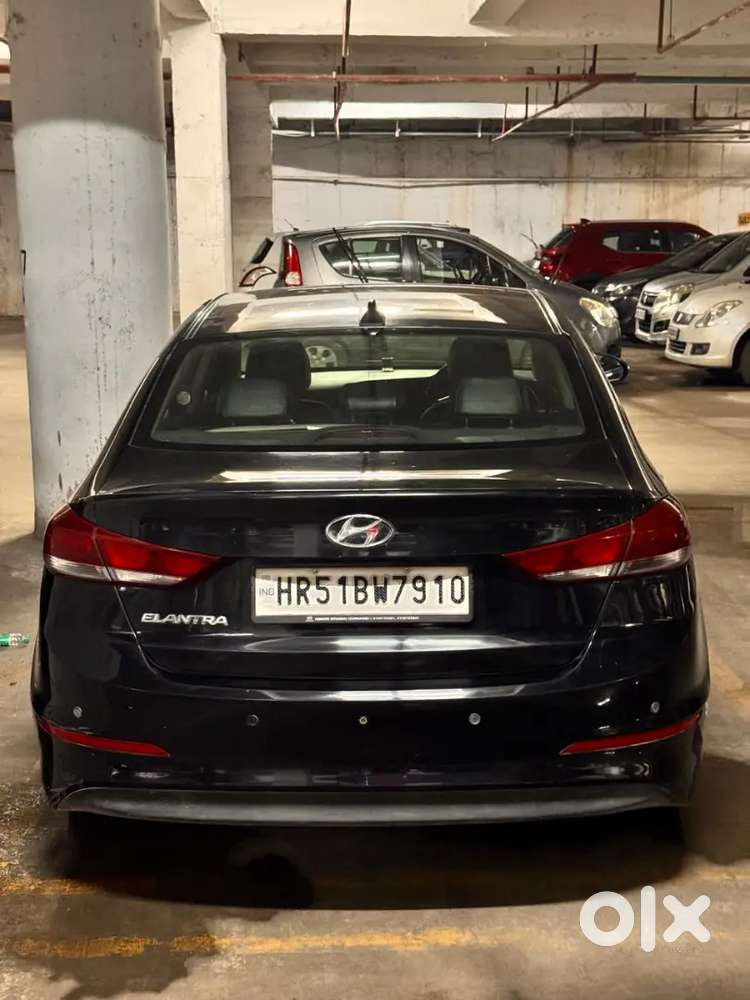 2019 Hyundai Elantra S  Well Maintained  Low Km  Urgent Sale