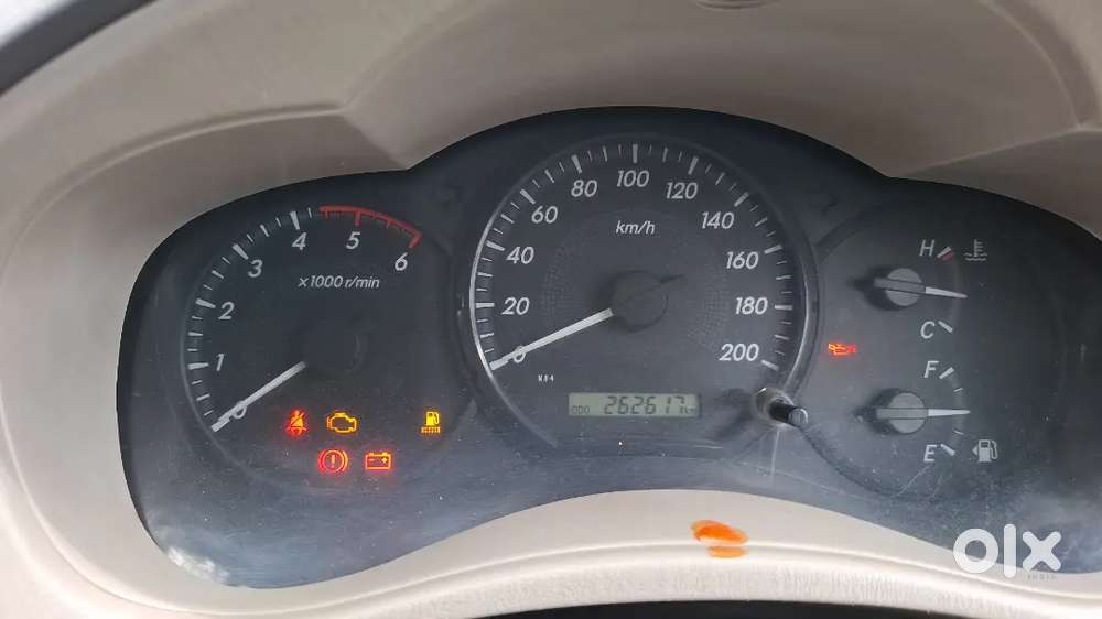 Toyota Innova 2.5 G 2015