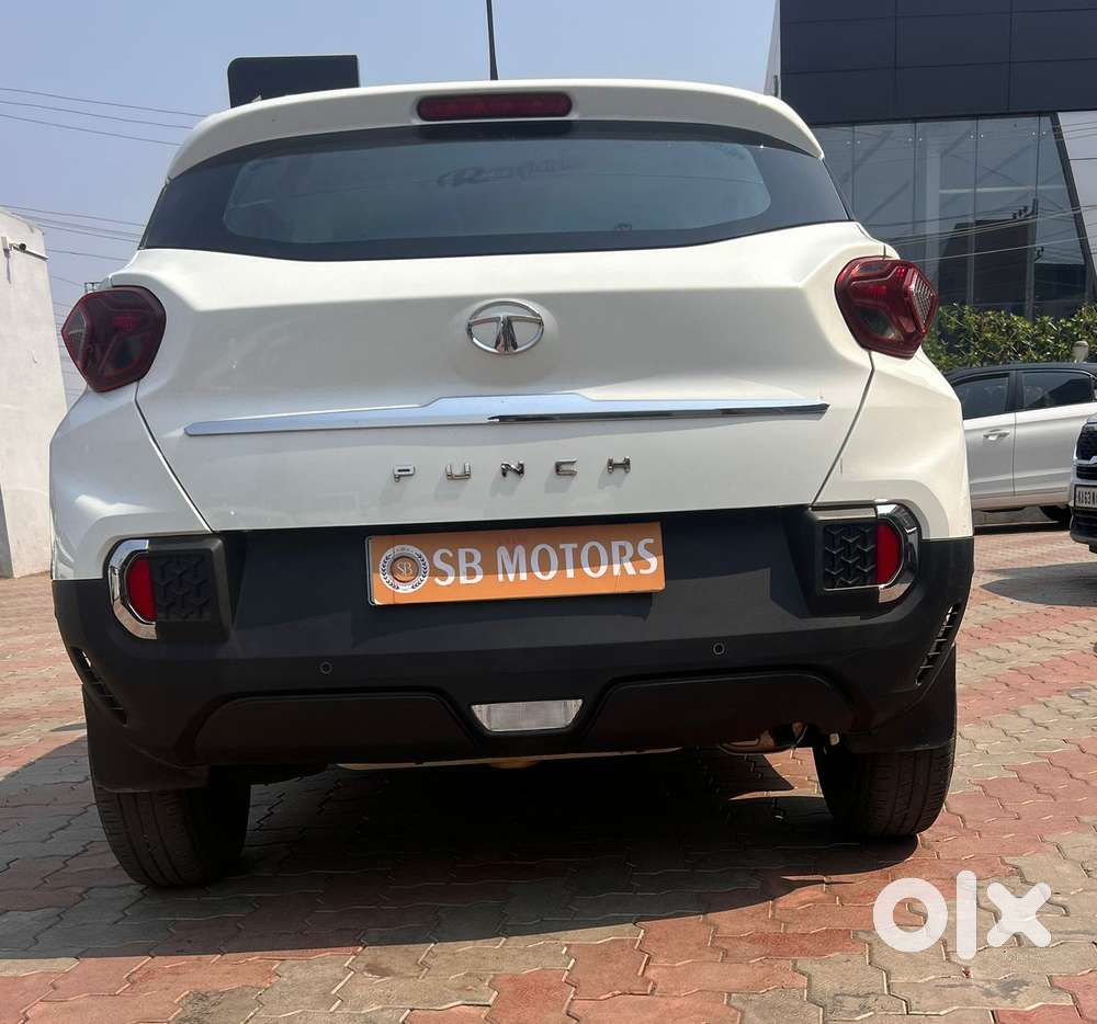 Tata Punch Camo Adventure Mt, 2023, Petrol