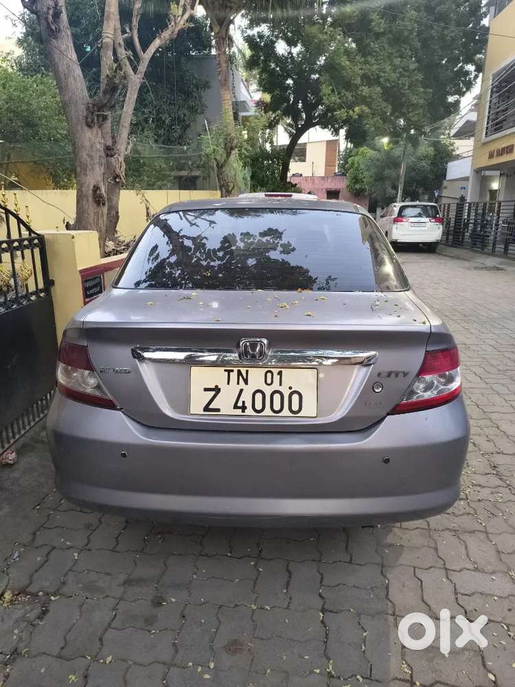 Honda City 2004 Petrol Well Maintained