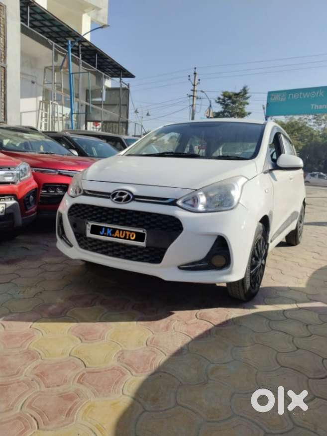 Hyundai Grand I10 Sportz O 1.2, 2017, Petrol