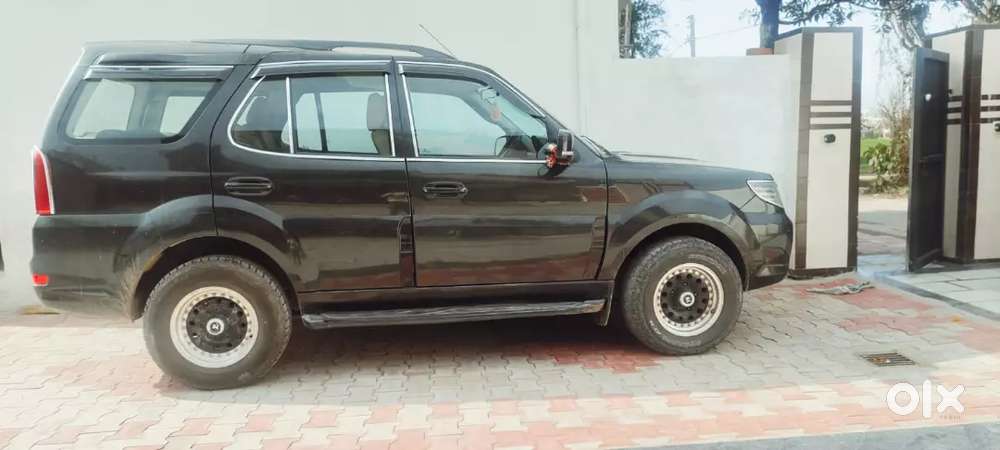 Tata Safari Storme 2014 Diesel 106000 Km Driven