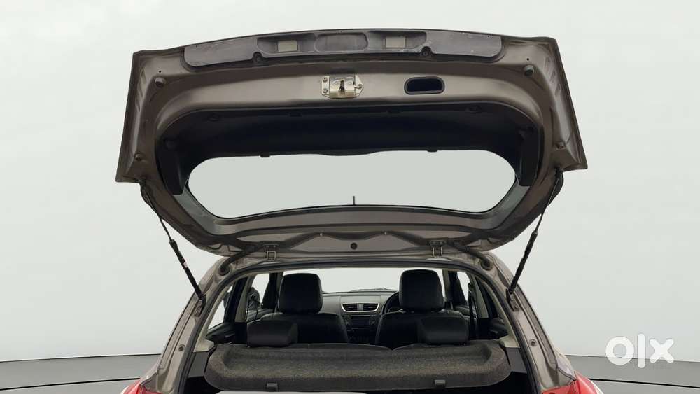 Maruti Suzuki Swift Vxi, 2015, Petrol