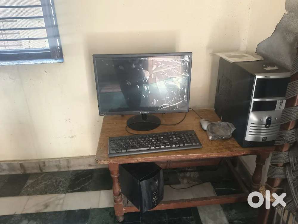 Best computer in this price with Zebronics screen 3 months old ...