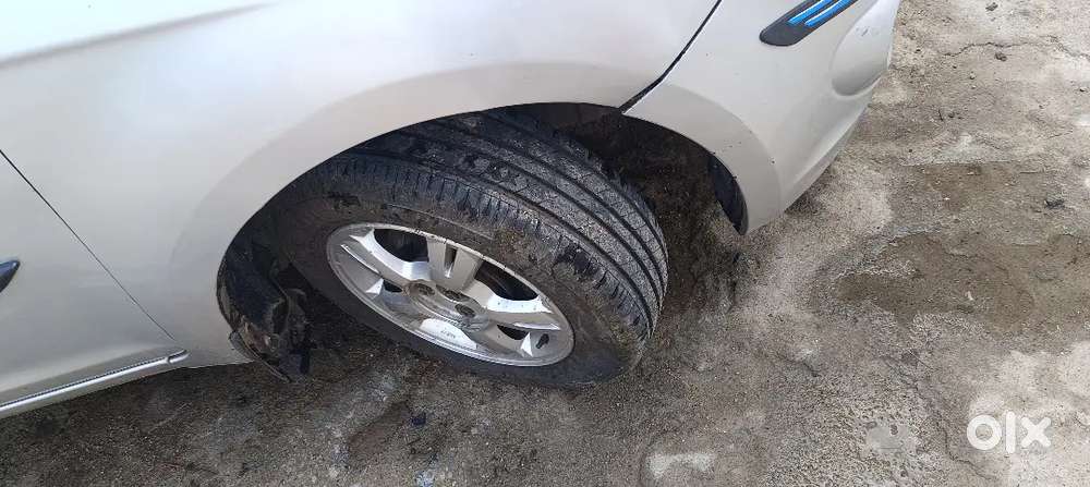 I20 Well Maintained Perfect Engine New Tyres
