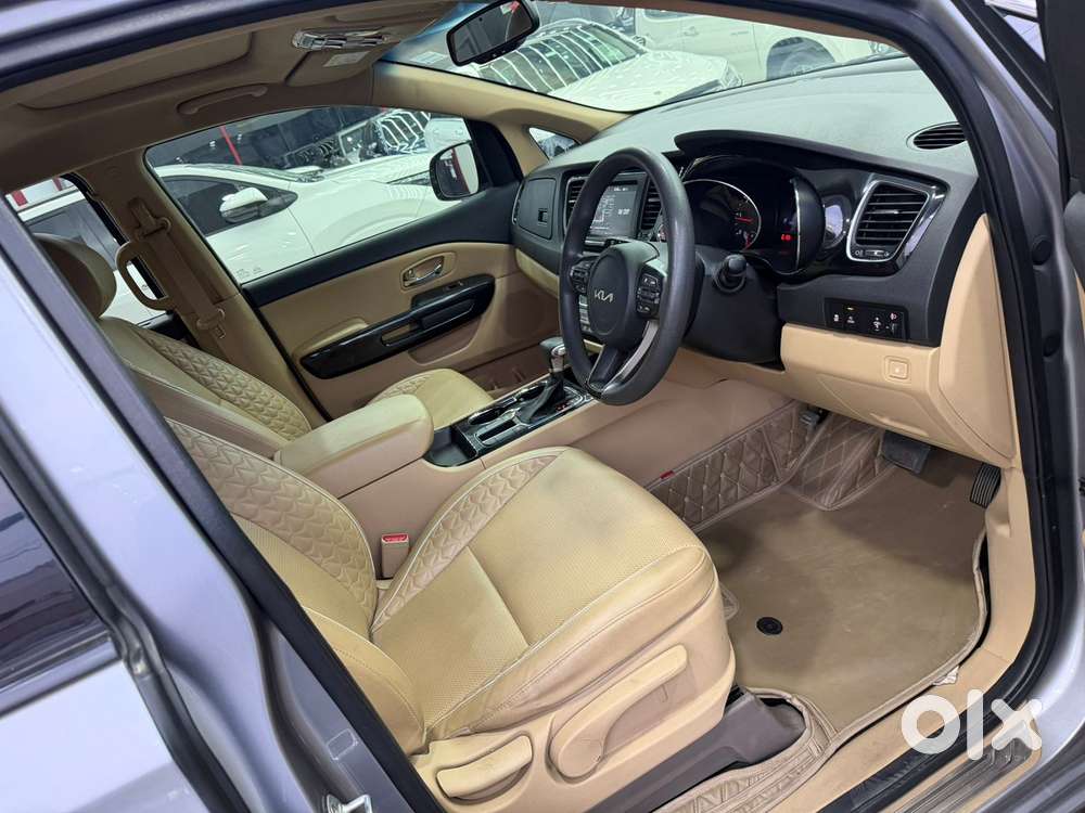 Kia Carnival Limousine, 2021, Diesel