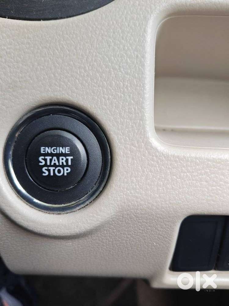 Maruti Suzuki Ciaz Zxi, 2022, Petrol