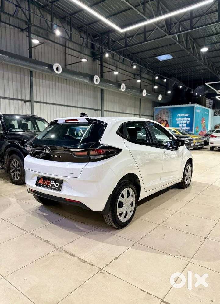 Tata Altroz Xm Plus Petrol, 2024, Petrol