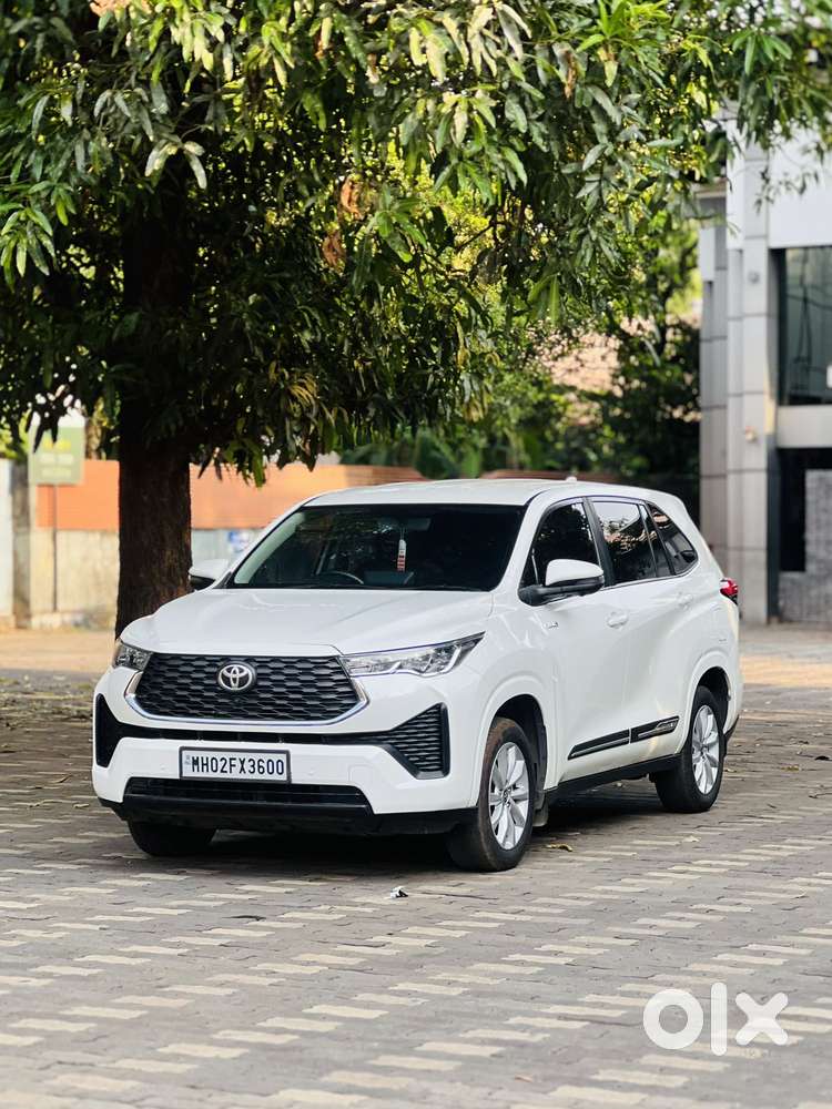 Toyota Innova Hycross 2.0 Vx Hybrid 7 Str, 2023, Petrol