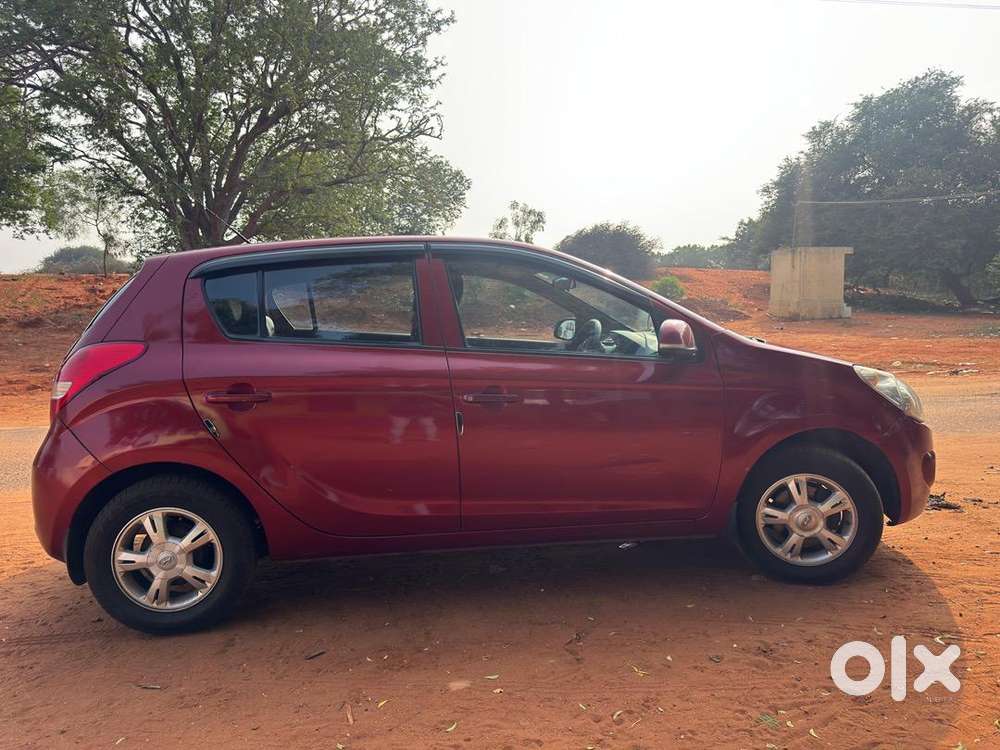 Hyundai I20 2010 Petrol Well Maintained
