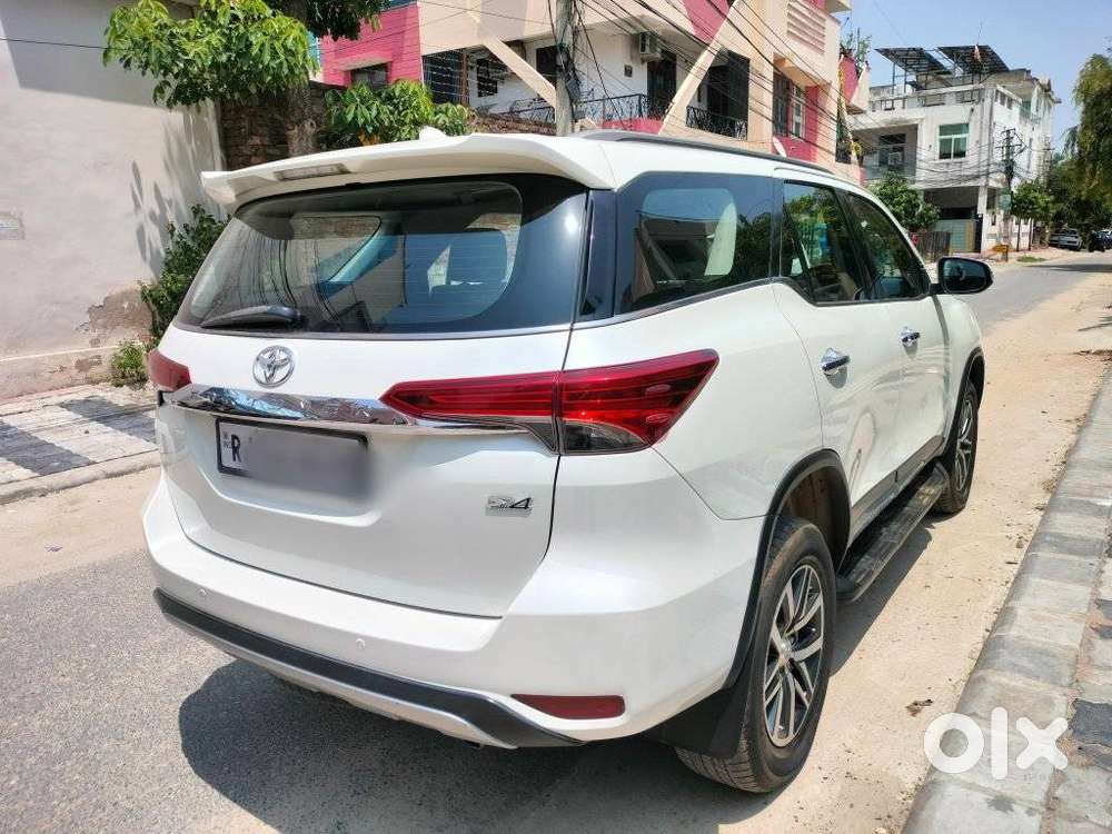 Toyota Fortuner 2.8 4wd At, 2017, Diesel