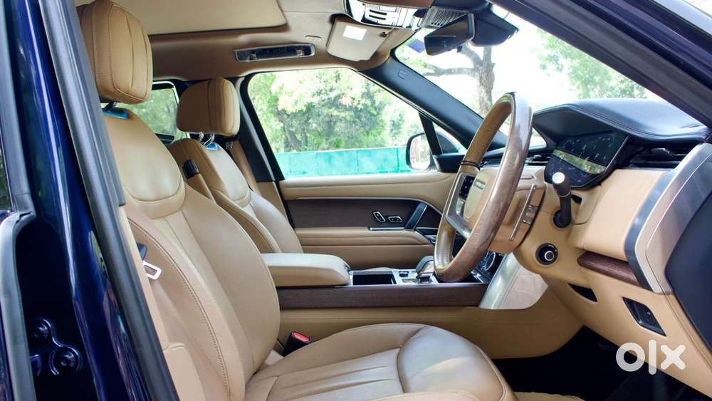 Land Rover Range Autobiography Lwb 3.0 Petrol 7 Str, 2023, Petrol