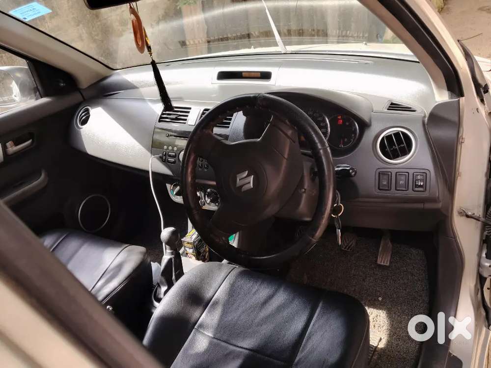 Maruti Suzuki Dzire 2011 Petrol 40000 Km Driven