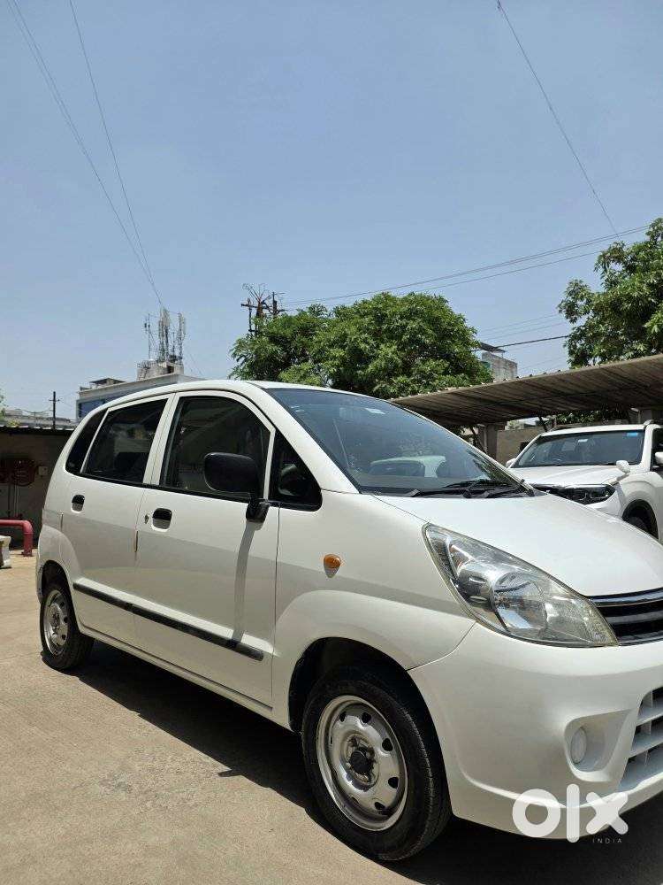 Maruti Suzuki Estilo Lxi, 2011, Petrol