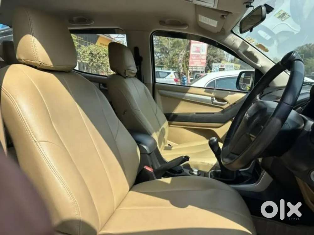 Isuzu D-max V-cross 2017