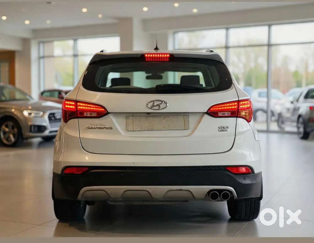 Hyundai Santa Fe 2015 Diesel 95095 Km Driven