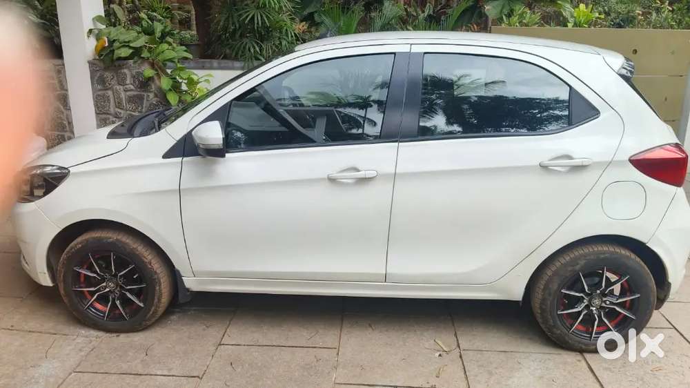 Tata Tiago Xz