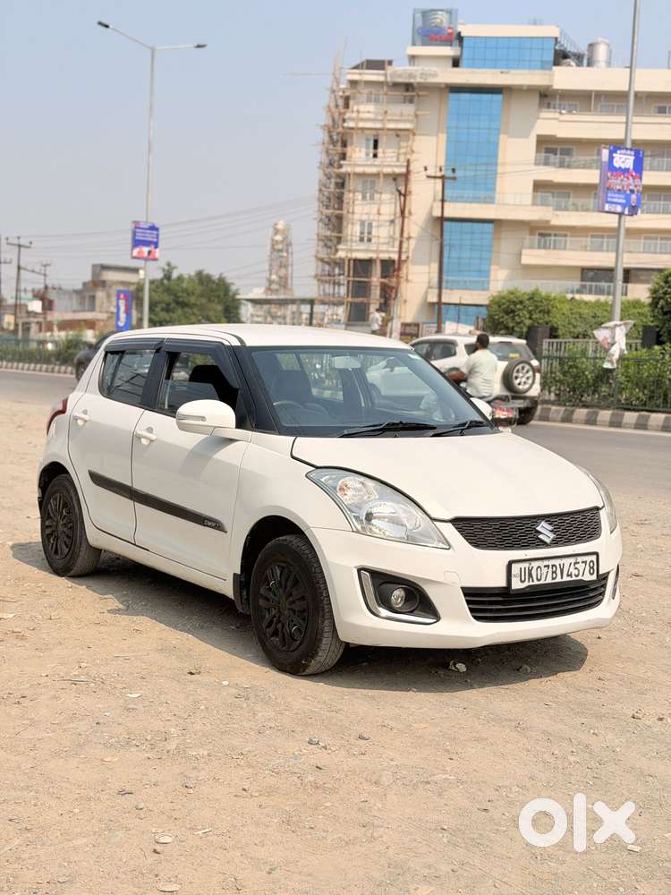 Maruti Suzuki Swift Vxi Optional, 2017, Petrol
