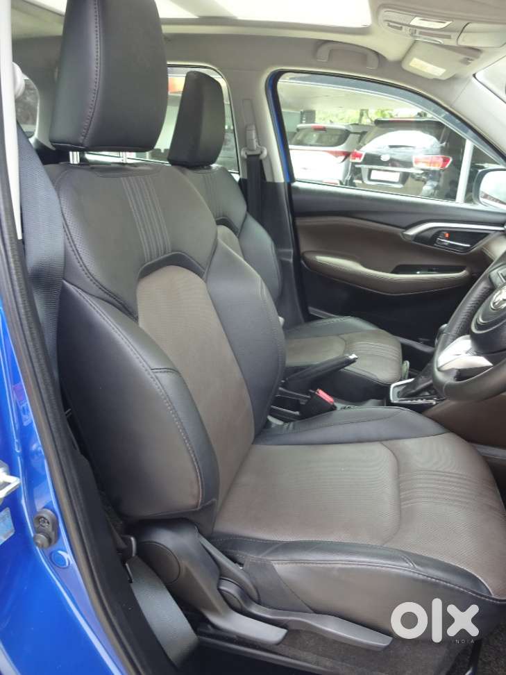 Toyota Urban Cruiser Hyryder 1.5 V Hybrid, 2024, Petrol