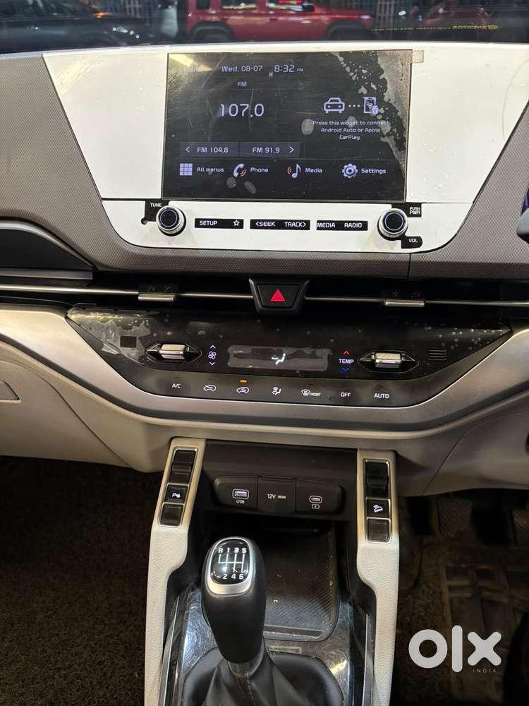 Kia Carens 1.5 Prestige 7 Str, 2024, Petrol