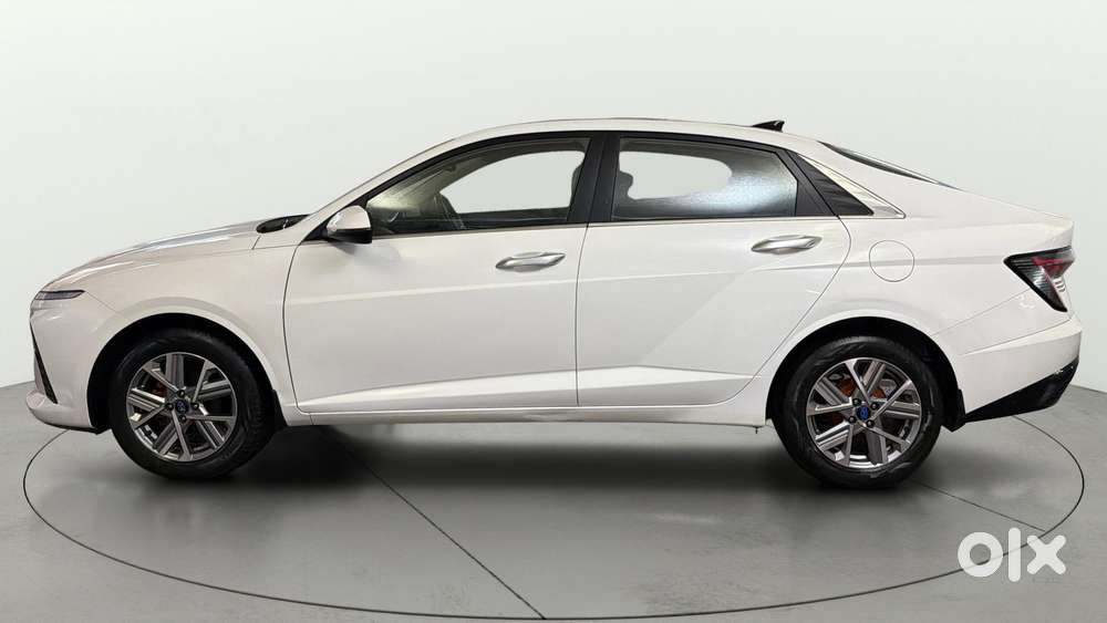 Hyundai Verna 1.5 Mpi Mt Sx (o), 2024, Petrol