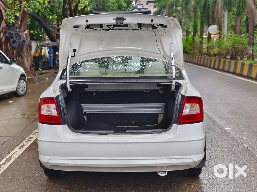 Skoda Rapid 1.6 Ambition Plus Mpi, 2017, Petrol