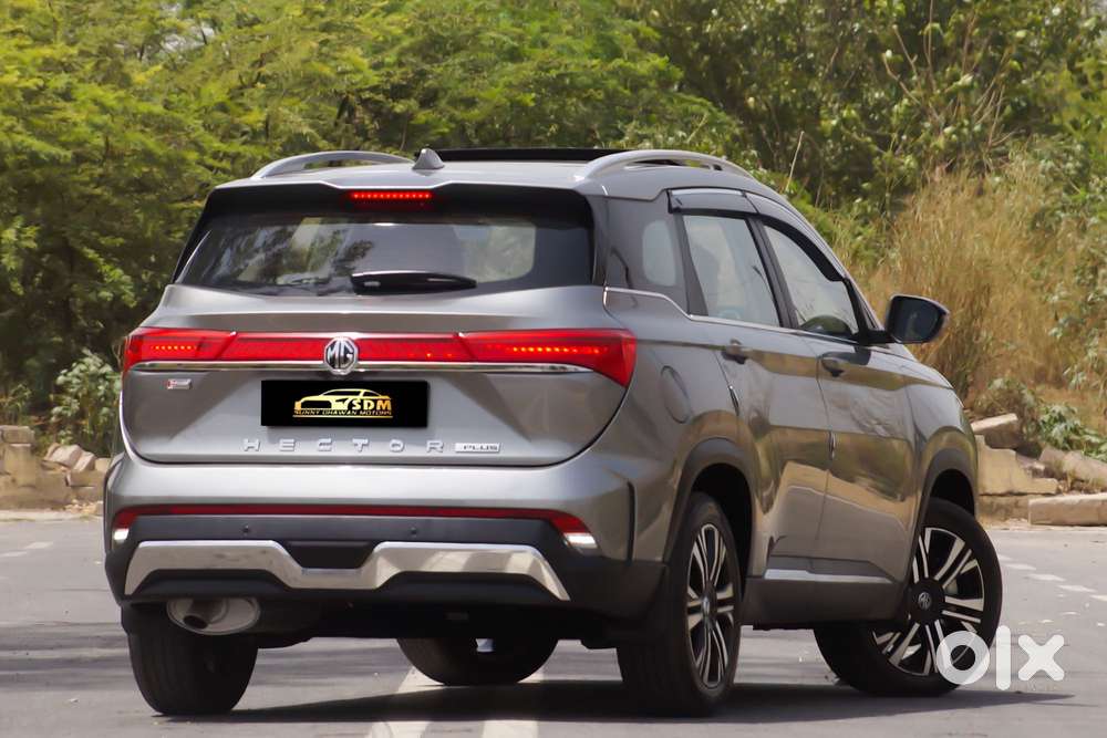 Mg Hector Plus Sharp Pro 1.5 Turbo Petrol Cvt 6 Str, 2026, Petrol