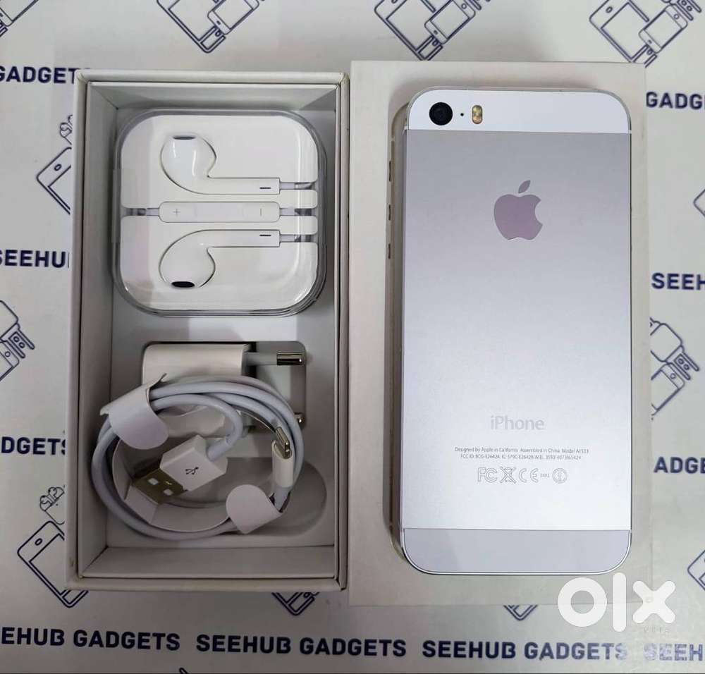 new apple iphone 5s 16gb with all accesories and warrantty and bill bo