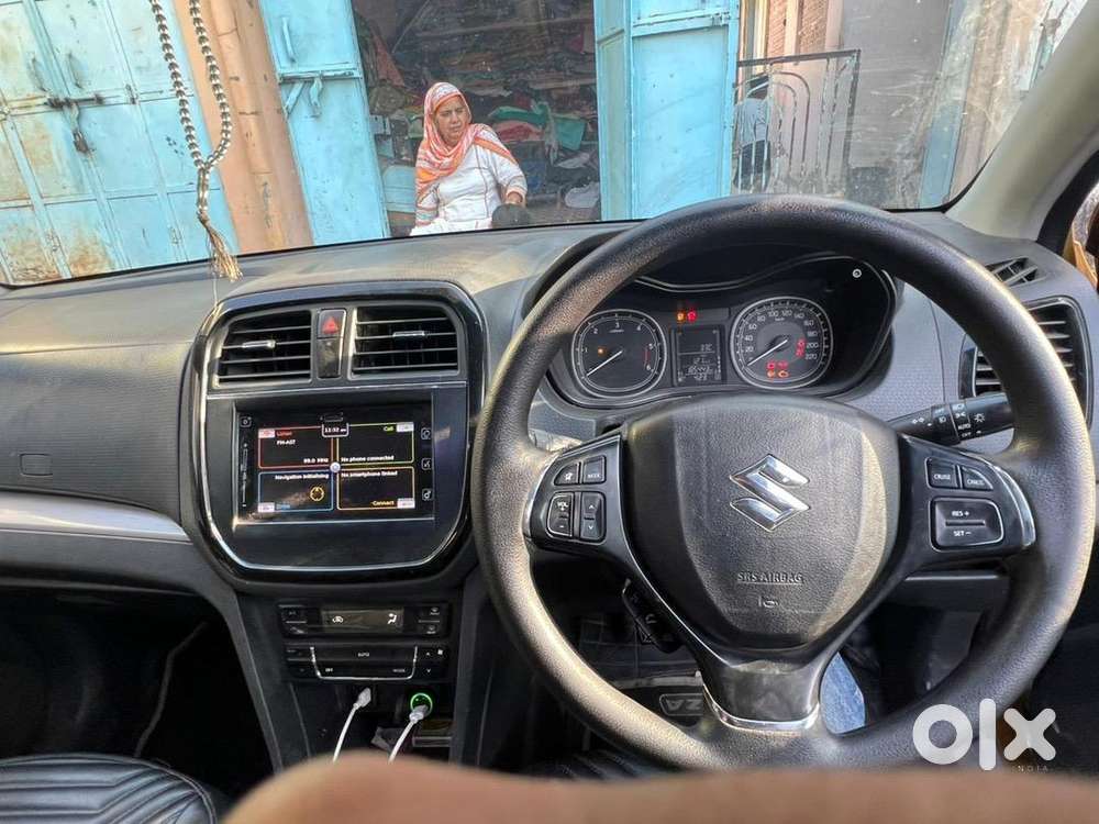 Maruti Suzuki Vitara Brezza 2017 Top Model Diesel Well Maintained