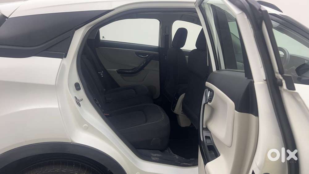 Tata Nexon 1.2 Revotron Xz Plus (s), 2023, Petrol