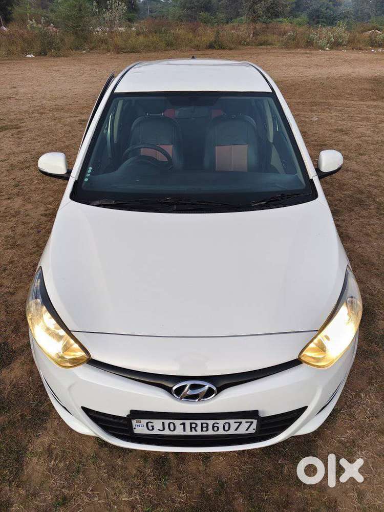 Hyundai I20 2012-2014 Magna, 2013, Petrol