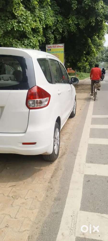 Maruti Suzuki Ertiga Vxi 2015