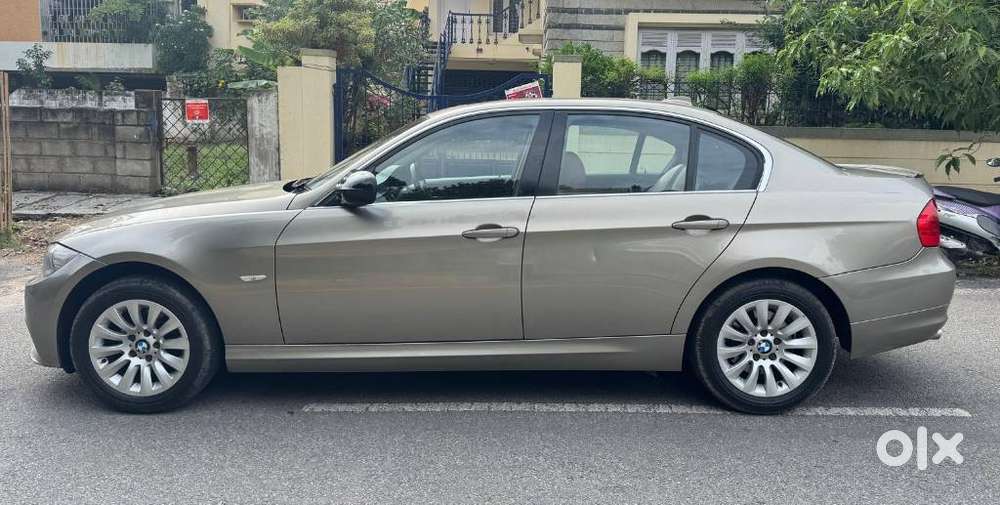 Bmw 3 Series 320i, 2010, Petrol