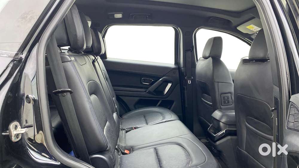 Tata Safari 2.0 Kryotec Xza Plus (o) Red Dark Edition, 2023, Diesel