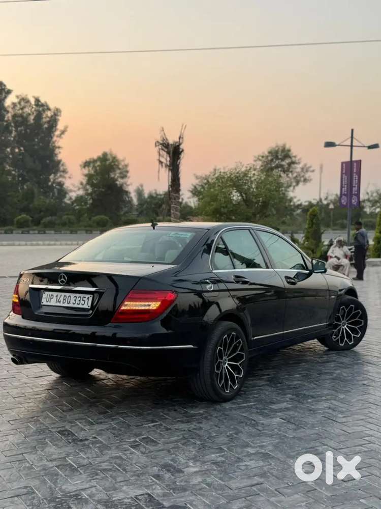 Mercedes-benz C-class 2013 Diesel 84000 Km Driven