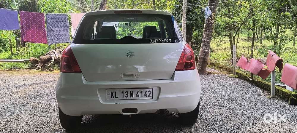 Maruti Suzuki Swift 2011
