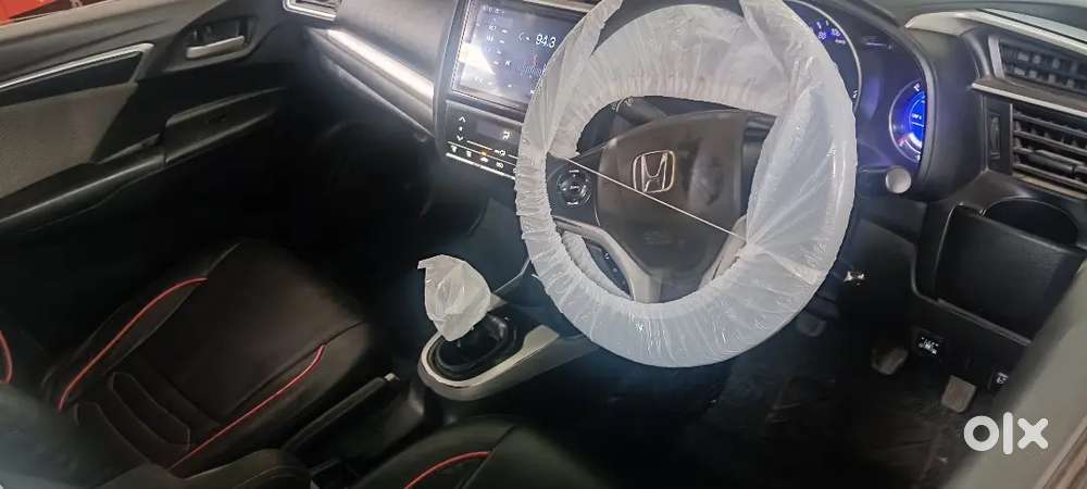 Top Modal With Sunroof