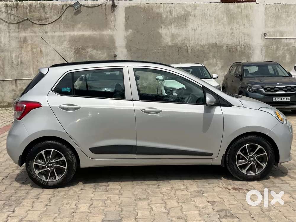 Hyundai Grand I10 [ ] 1.2 Kappa Vtvt Sportz At, 2017, Petrol